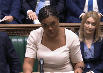 PMQs Badenoch forces Starmer to admit he knew about Mandelson