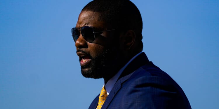 See the Full Takedown [WATCH]