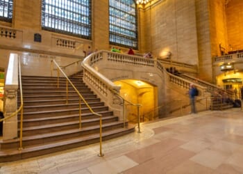 Woman Goes Viral After a Fall at Grand Central Terminal Gets Zero Sympathy From New Yorkers [WATCH]