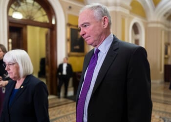 Democrats say 25-year-old AUMF won't cover Iran strike