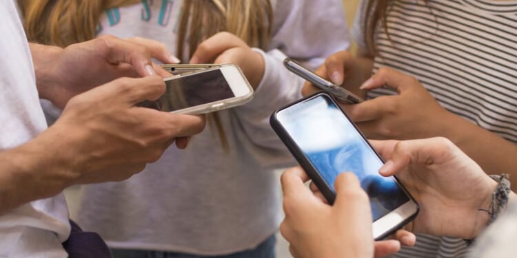 Congress has chance to update kids’ digital privacy law, while other online safety bills stall