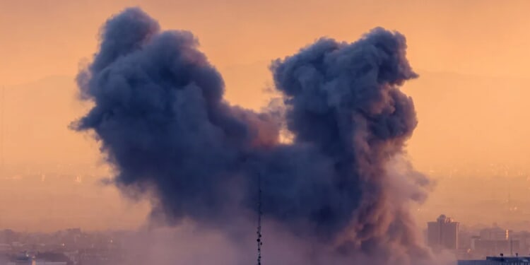 US Economy Could Be In Dire Straits As Hormuz Slams Shut