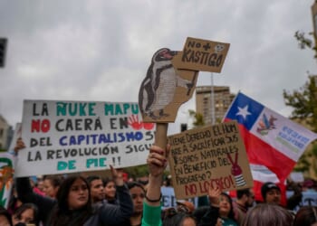 Chileans mark World Water Day by protesting President Kast’s rollback of environmental rules