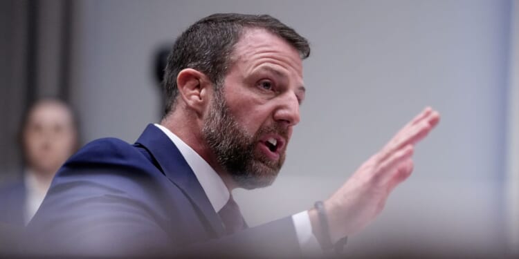 Senate ready to confirm Mullin to Homeland Security as TSA standoff deepens