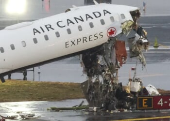 Fire Truck In Deadly LaGuardia Crash Lacked Transponder, Agency Says