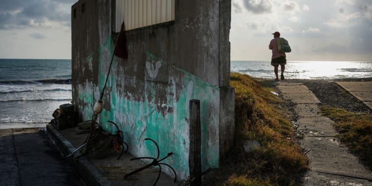 Oil spill deals economic blow to fishermen in the Gulf of Mexico