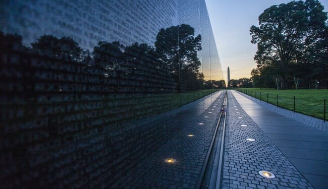 This Day Remembers the Vietnam War – Twitchy