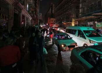 Egypt’s early closing order jolts Cairo’s night life as war-driven oil costs soar