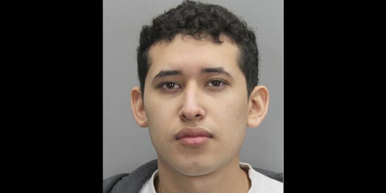 Feds investigate Fairfax County Public Schools over illegal immigrant charged with groping girls