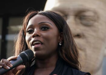 Feds probe whether NYC Council member, Hochul aide took bribes to help migrant shelter provider