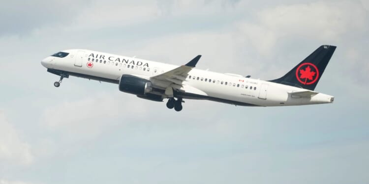 Air Canada Plane Collides with Port Authority Vehicle, Shutting Down LaGuardia Airport [WATCH]