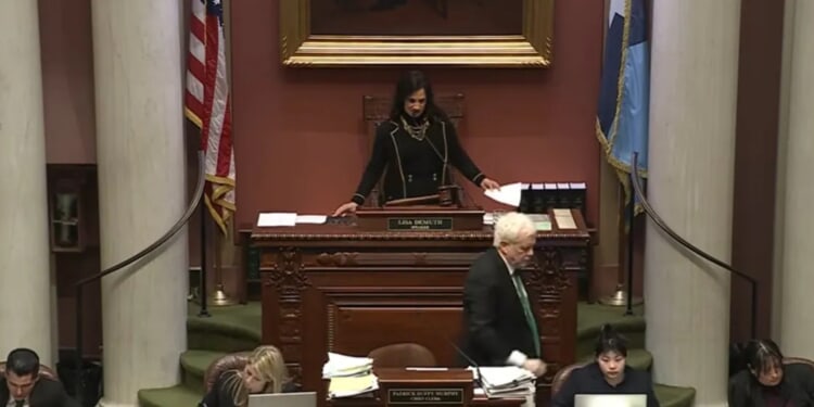 Blue State Democrats Block Debate On Bill To Notify ICE Of Illegal Immigrants Arrested For Violent Crimes