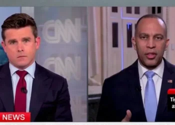 CNN Host Point Blank Asks Hakeem Jeffries If Shutdown Is Purely A Negotiating Tactic