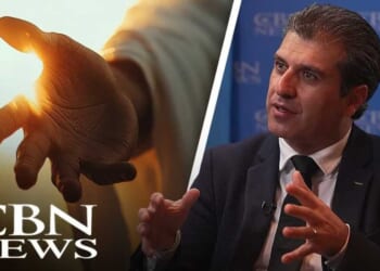 Ex-Muslim Flees Iran, Says Jesus Appeared in Dreams to Family Members – Faithwire