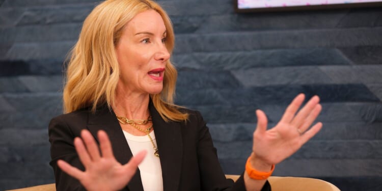 Far-Left Podcaster Screams "F**k ICE, F**k Trump!" While Grabbing Gay Trophy [WATCH]