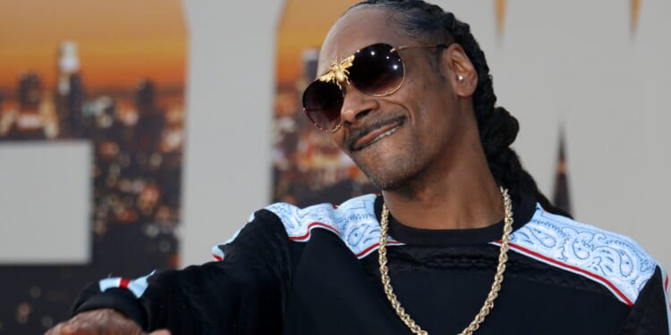 Fatal Shooting Breaks Out During Snoop Dogg’s Nipsey Hussle Marathon Burger Opening [WATCH]