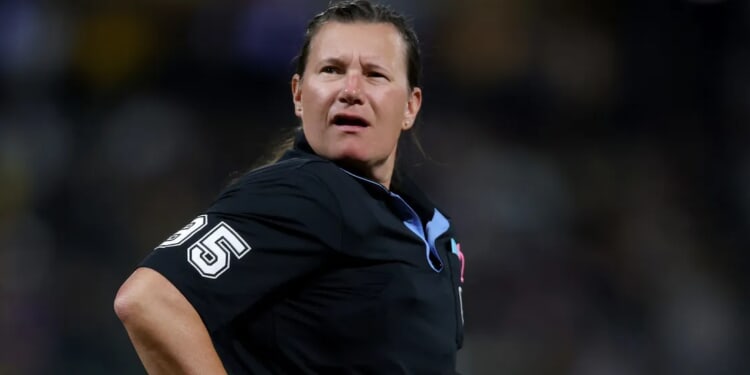 First Female Home Plate Umpire In MLB History Set Women Back 100 Years After Worst Call You’ll Ever See
