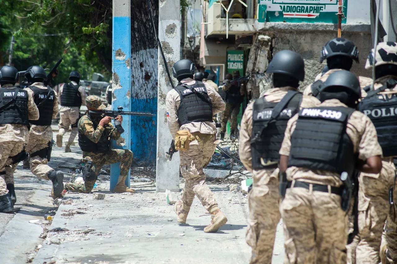 TOPSHOT - Police forces take part in an operation against powerful gangs in the city center near the National Palace in Port-au-Prince on July 9, 2024. (Photo by CLARENS SIFFROY/AFP via Getty Images)