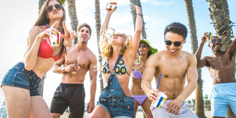 Gunfire Sends Daytona Beach Crowds Running as Cops Investigate Multiple Shootings [WATCH]