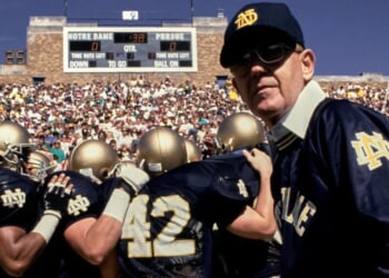 Hall Of Fame Coach Lou Holtz Passes Away At Age 89