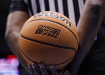 Here's Your Can't Miss Thursday Sports To-Do List