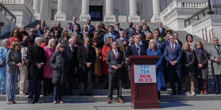 How Will Congress Choose to Handle the Iran Bill? | The American Spectator