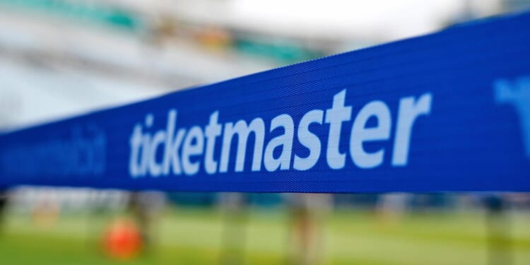 Judge urges states to settle Live Nation claims after U.S. strikes deal but states say no chance