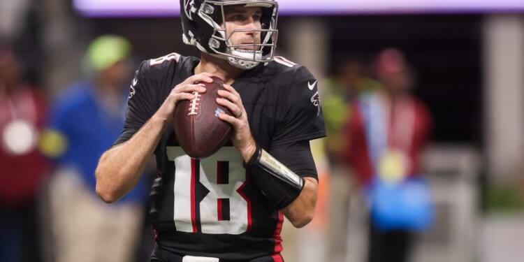 Las Vegas Raiders Could Pair Kirk Cousins With Top Pick Fernando Mendoza as Veteran Bridge Option Comes Into Focus