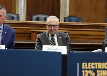 Lawmakers Fail To End Second Longest Shutdown In History