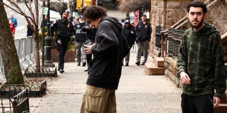 New York Times Wants You To Know Alleged ISIS-Inspired Terrorist Sold Shoes When He Was 13