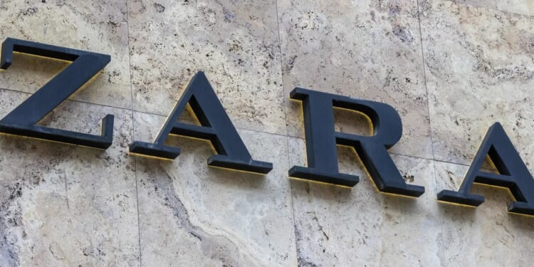 Parents Swarm Zara In Protest After Store Allegedly Refused To Help Teen During Vicious Attack