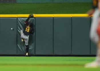 Pirates’ Oneil Cruz Embarrasses Himself With Two Of Worst Plays You’ll Ever See