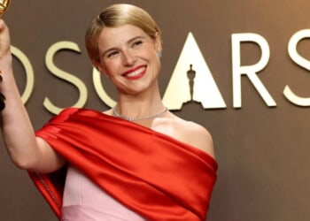 ROOKE: Irish Actress Used Oscars To Promote Something Completely Foreign To Hollywood Celebrities
