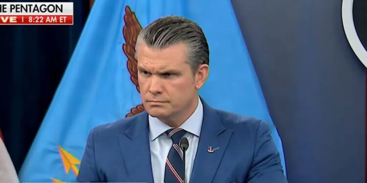 Reporter Asks Pete Hegseth If Israel Taking Advantage Of America
