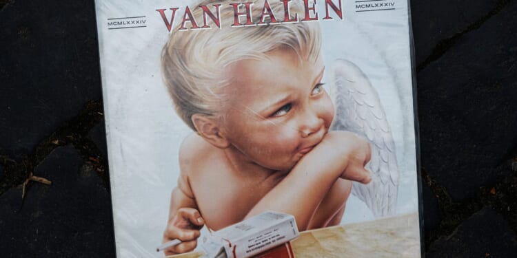 Sammy Hagar Opens Up About Alex Van Halen Rift And Van Halen Legacy [WATCH]