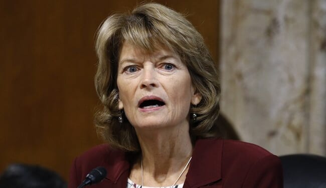 Sarah Palin Takes Lisa Murkowski APART for Claiming It's Hard to Get an ID in Alaska – Twitchy