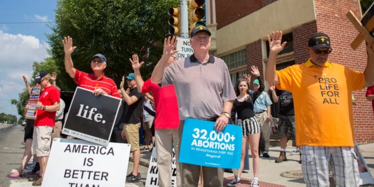 Serial Killer Abortion Doctor Kermit Gosnell Dies In Prison: REPORT