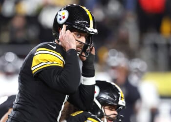 Steelers Add Michael Pittman Jr While Aaron Rodgers Still Has No Offer, No Deadline