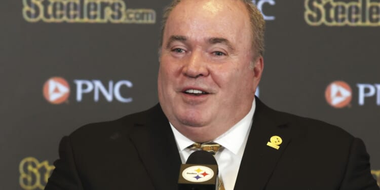 Steelers Spend March Building a Smash Mouth Roster While Rest of the AFC Waits on Aaron Rodgers' Decision