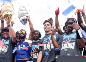 Team USA Dominates Fanatics Flag Football Classic Despite Tom Brady Looking Like The GOAT, Per Usual