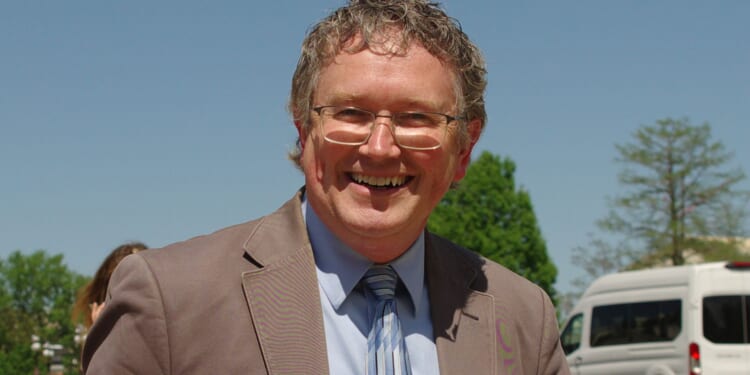 Trump Heads to Kentucky to Campaign Against Rep. Thomas Massie