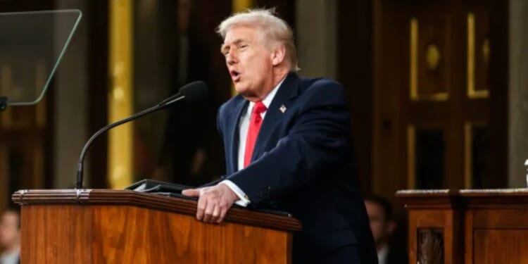 Trump Says MAGA Base Backs Iran War as Poll Shows Strong Support