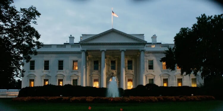 Trump Wants Underground Facility To Screen White House Visitors