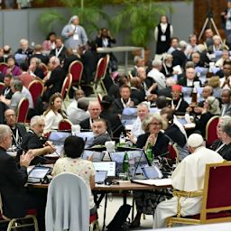 Synod calls for more leadership roles for women but female diaconate ‘not yet ripe’