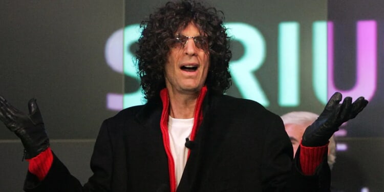 REPORT: Former Staffer Leslie Kuhn Sues Howard Stern For Allegedly Fostering ‘Hostile Work Environment’