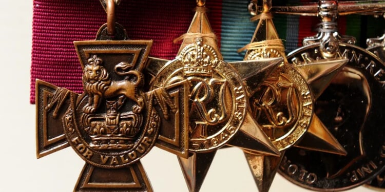 Authorities Arrest Australia’s Most Decorated Soldier Over Alleged War Crimes