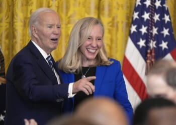 BAWK! Top Biden Aide SCOLDS Abigail Spanberger for Chickening Out and Refusing to Debate VA Redistricting – Twitchy