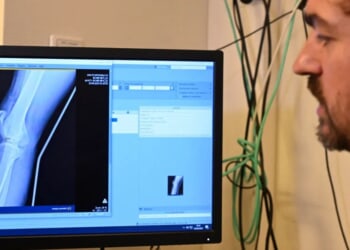 AI Is About To Overhaul Entire Health Care Industry—But Is That A Good Thing?