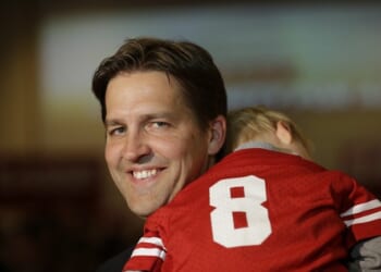 Instead of Addressing Sasse’s Call to Value Kids Over Dopamine, American Humanist Editor Builds Strawman – Twitchy