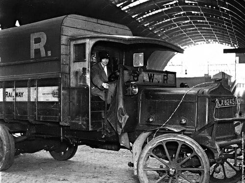 Adrian Lee: The General Strike of 1926 – a noble fight or a futile gesture?